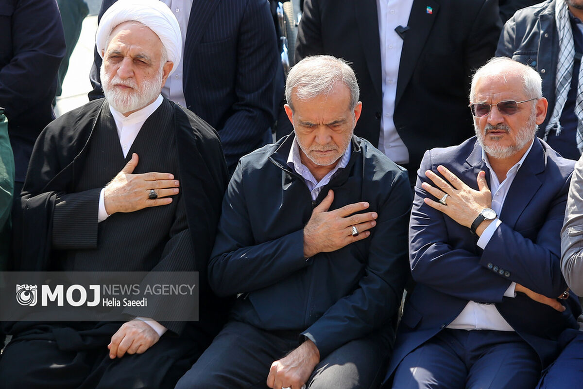 تشییع پیکر شهید «عباس نیلفروشان»