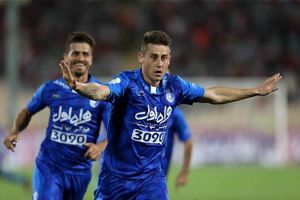 چپاروف: استقلال در مسیر پیشرفت است