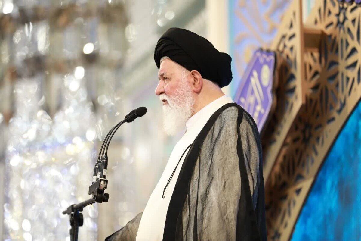 آیت الله علم الهدی امام جمعه مشهد