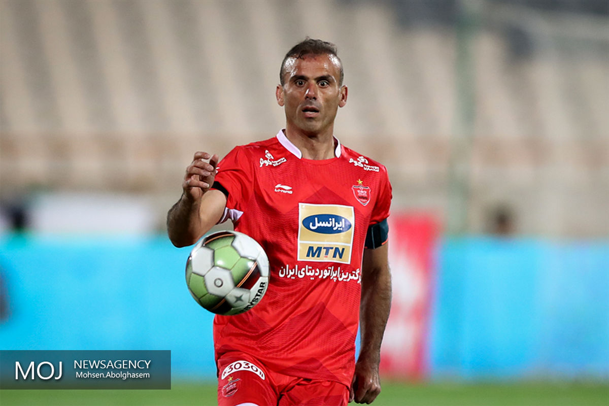 سید جلال حسینی بازیکن تیم فوتبال پرسپولیس
