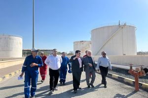 بازدید مدیر شرکت ملی پخش فرآورده‌های نفتی منطقه هرمزگان از زیرساخت‌های سوخت‌رسانی جزیره کیش