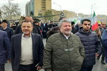 رئیس شورای اطلاع‌رسانی دولت در راهپیمایی ۲۲ بهمن حضور یافت