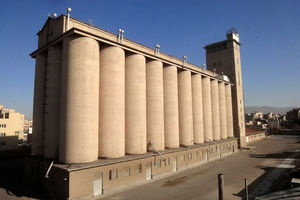 ارزان‌فروشی سیلوهای کرمانشاه به غیربومی‌ها