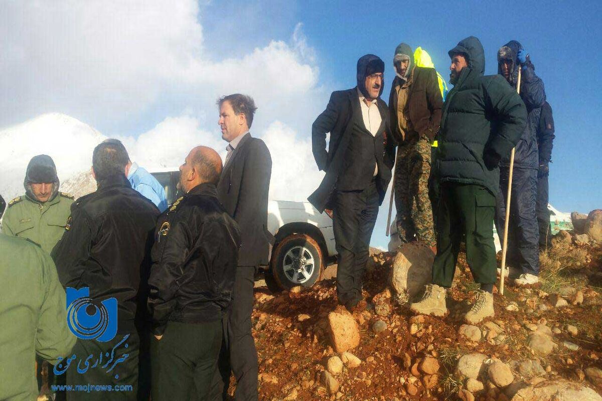 عملیات جستجوی هواپیمای مسافربری آغاز شد (3)