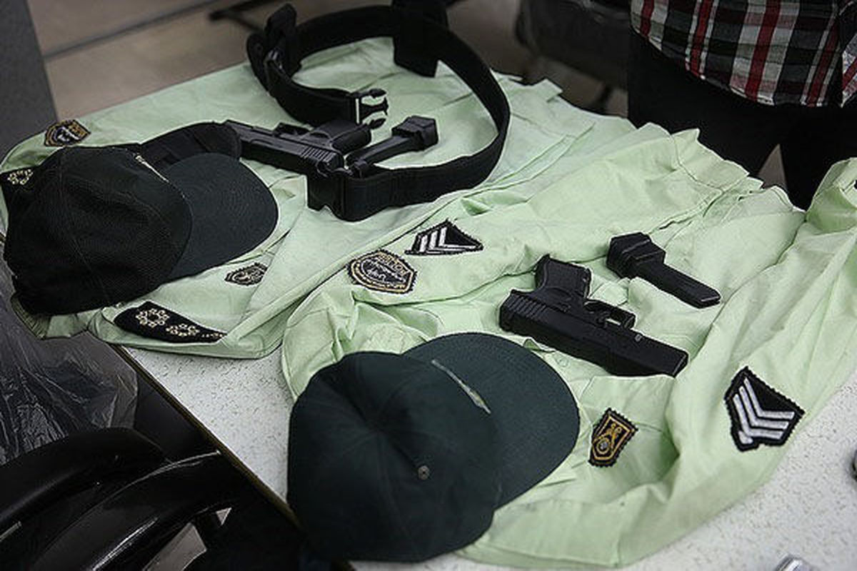 پلیس مامورنما 