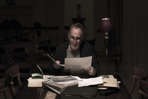 فرهاد آئیش به جمع بازیگران سریال نهنگ آبی پیوست