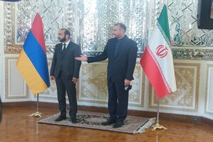 وزیر امور خارجه ارمنستان به شهید امیرعبداللهیان در نیویورک ادای احترام کرد