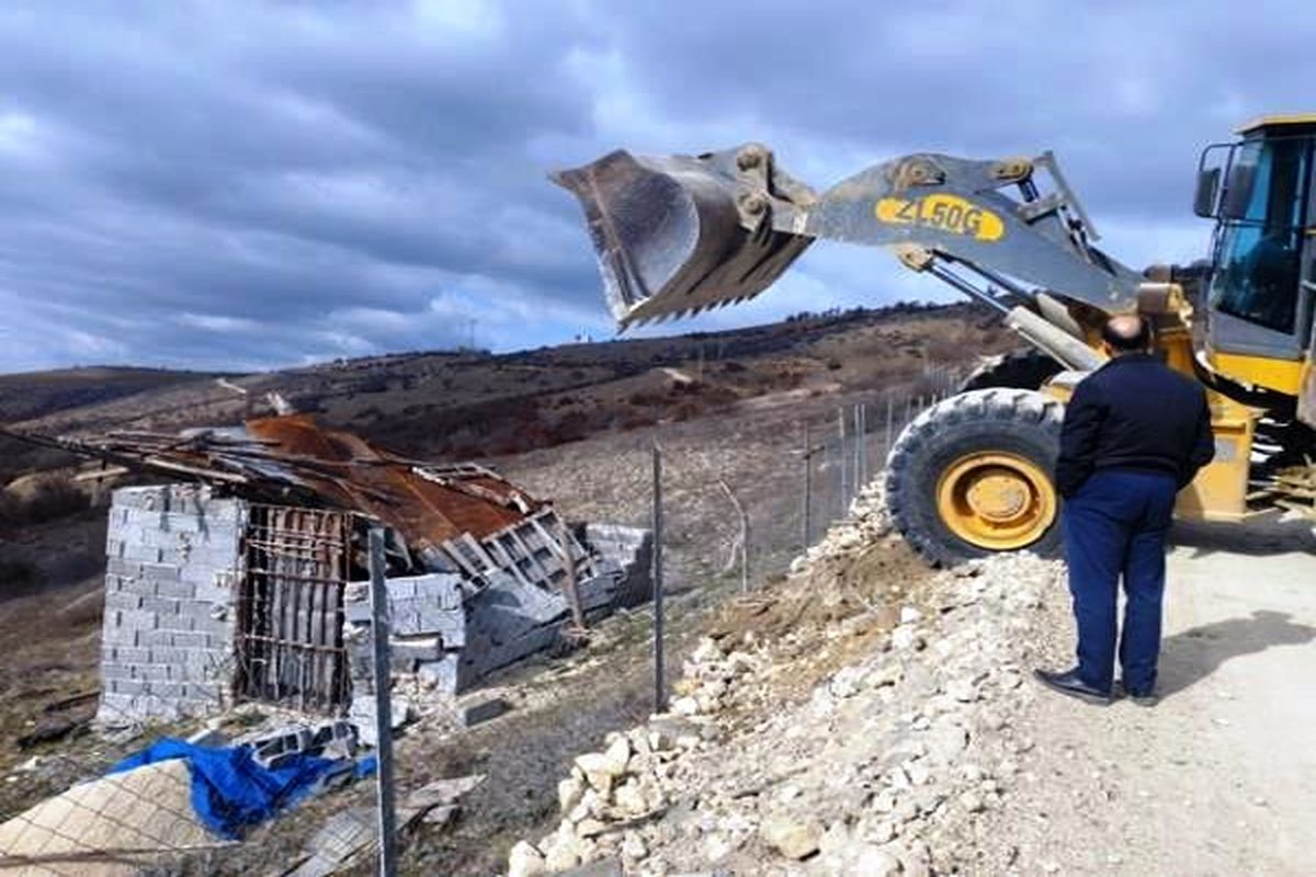 قلع و قمع در گلوگاه