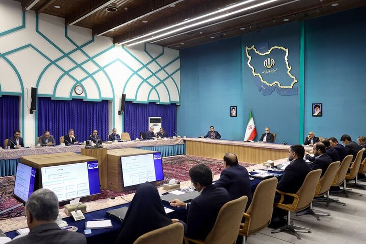 نشست شورای راهبری تولیدات دانش بنیان با حضور رئیس جمهور تشکیل شد