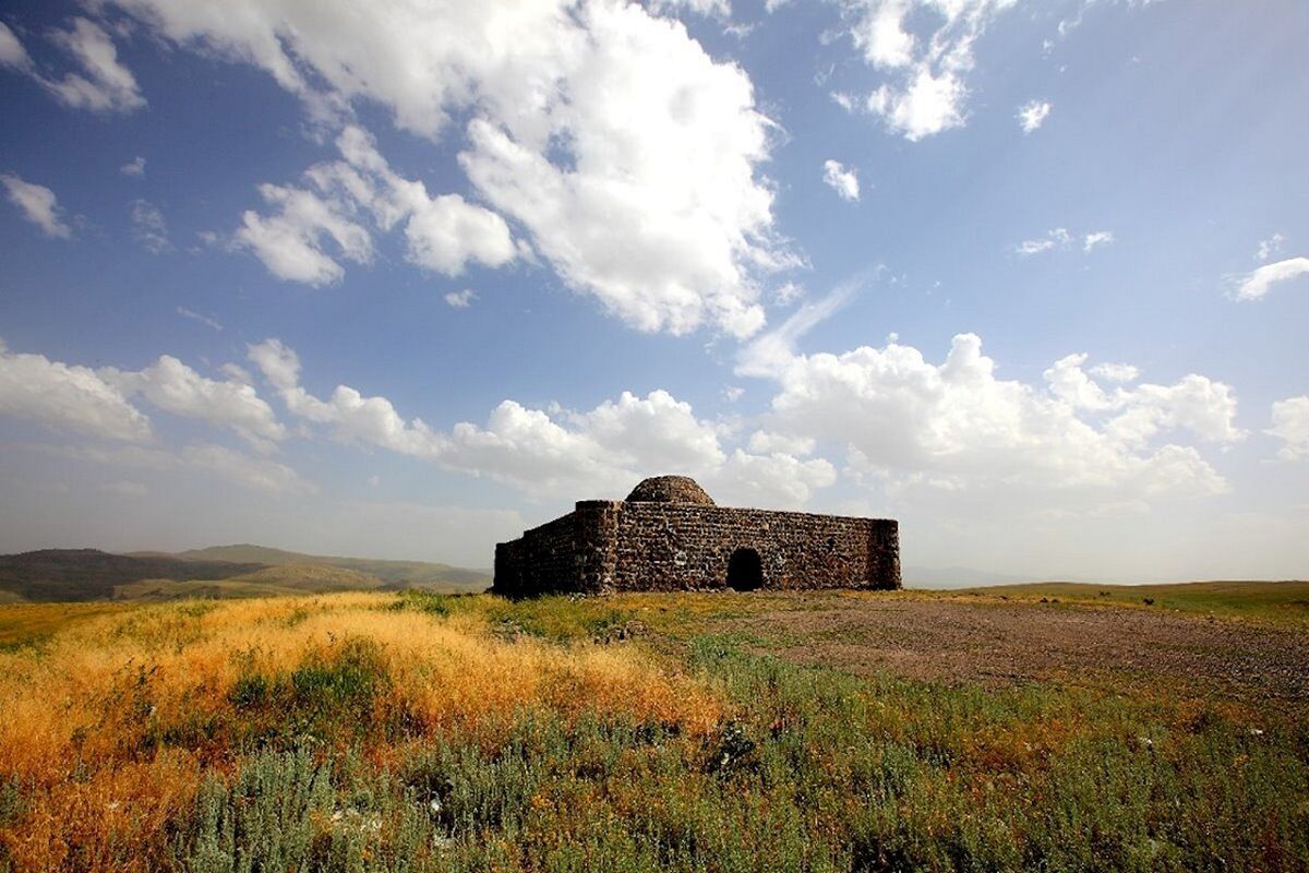 کاروانسرای شاه عباسی نیر