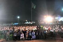 650 زوج شیعه و سنی هرمزگان با جهیزیه اهدایی
رهبری راهی خانه بخت شدند