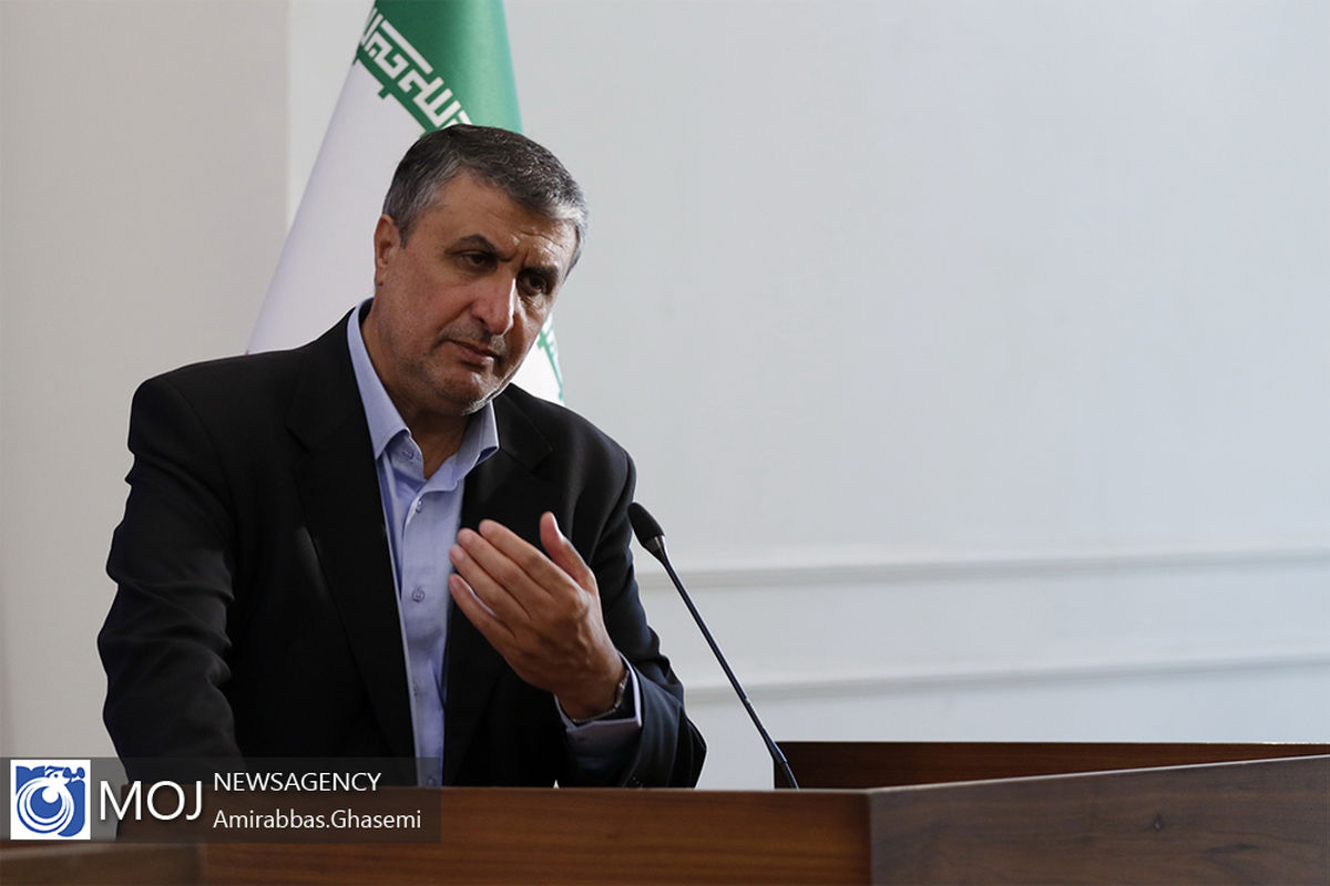 امضای تفاهم نامه همکاری بین وزارت دفاع و وزارت راه و شهرسازی / محمد اسلامی وزیر راه و شهرسازی