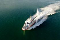 نجات‌ هفت سرنشین لنج تجاری در محدوده آب‌های کیش