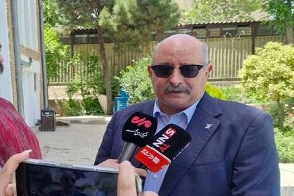 تجربه تاریخی نشان داده است، تهدید ملت‌های مستقل راه به جایی نمی‌برد