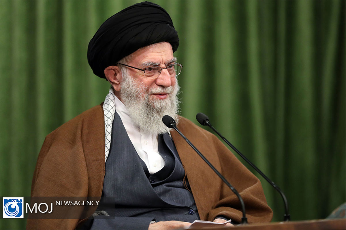 رهبر انقلاب