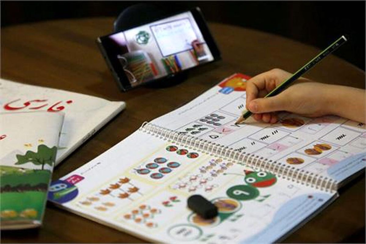 تبلت دانش آموزان نیازمند