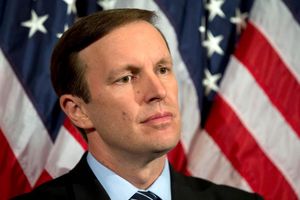 درخواست سناتورها از پمپئو برای آزادی زندانیان خارج از کشور