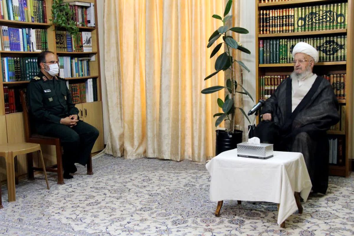 مکارم