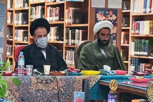 خمینی شهر باید پایتخت کتاب برتر کشور شود