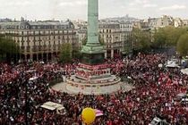 راهپیمایی محدود و تحت کنترل در پاریس