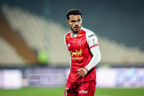 اوستون ارونوف دو ماه و نیم از بازی های پرسپولیس را از دست داد