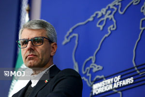 دزفول نماد ایستادگی و فداکاری است