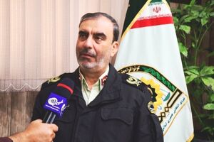 کشف انبار قاچاق تجهیزات لوکس خودرو در اصفهان