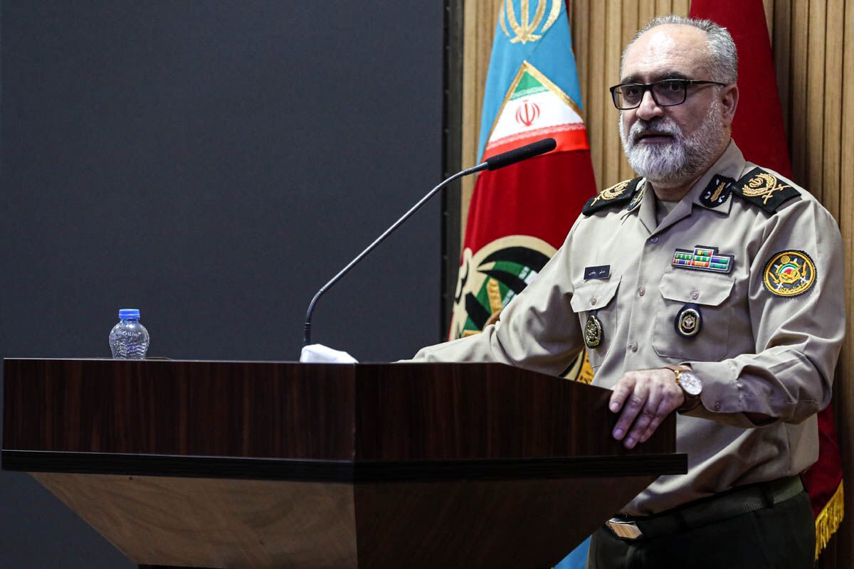 معاون حقوقی ارتش