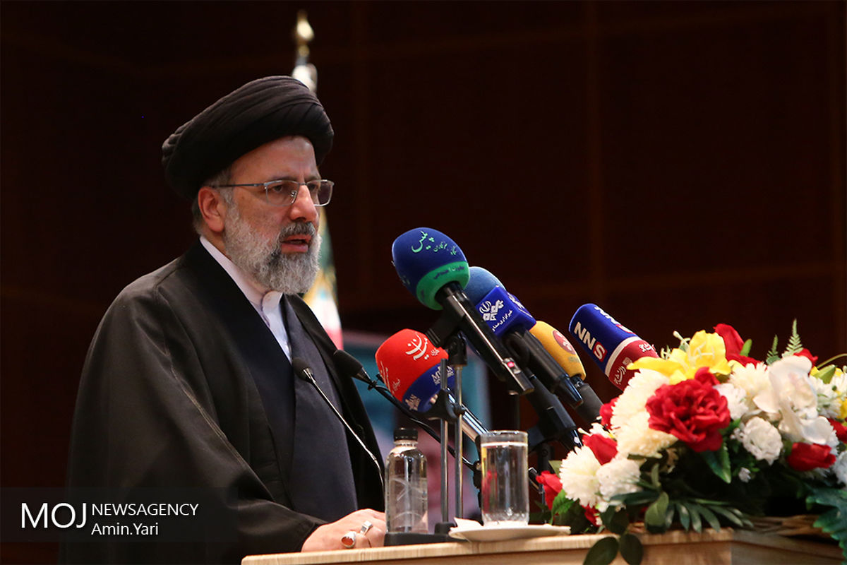 بیست و سومین همایش سراسری فرماندهان، روسا و مدیران ناجا/سید ابراهیم رییسی رییس قوه قضاییه