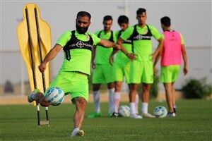 توضیحات کاپیتان تراکتورسازی در مورد ماجرای چاقوکشی در رختکن