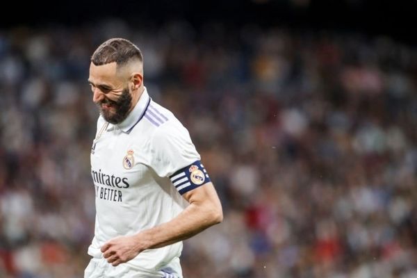 کریم بنزما رسماً الهلالی شد