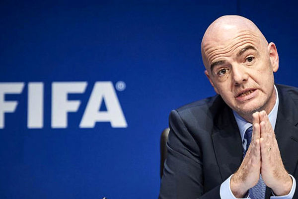 رئیس فیفا  لیگ عربستان را ستود