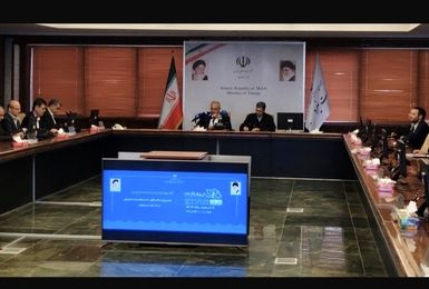 بهره‌برداری از طرح‌های صنعت برق اصفهان با اعتبار بیش از ۸ هزار و ۵۵۰ میلیارد تومان