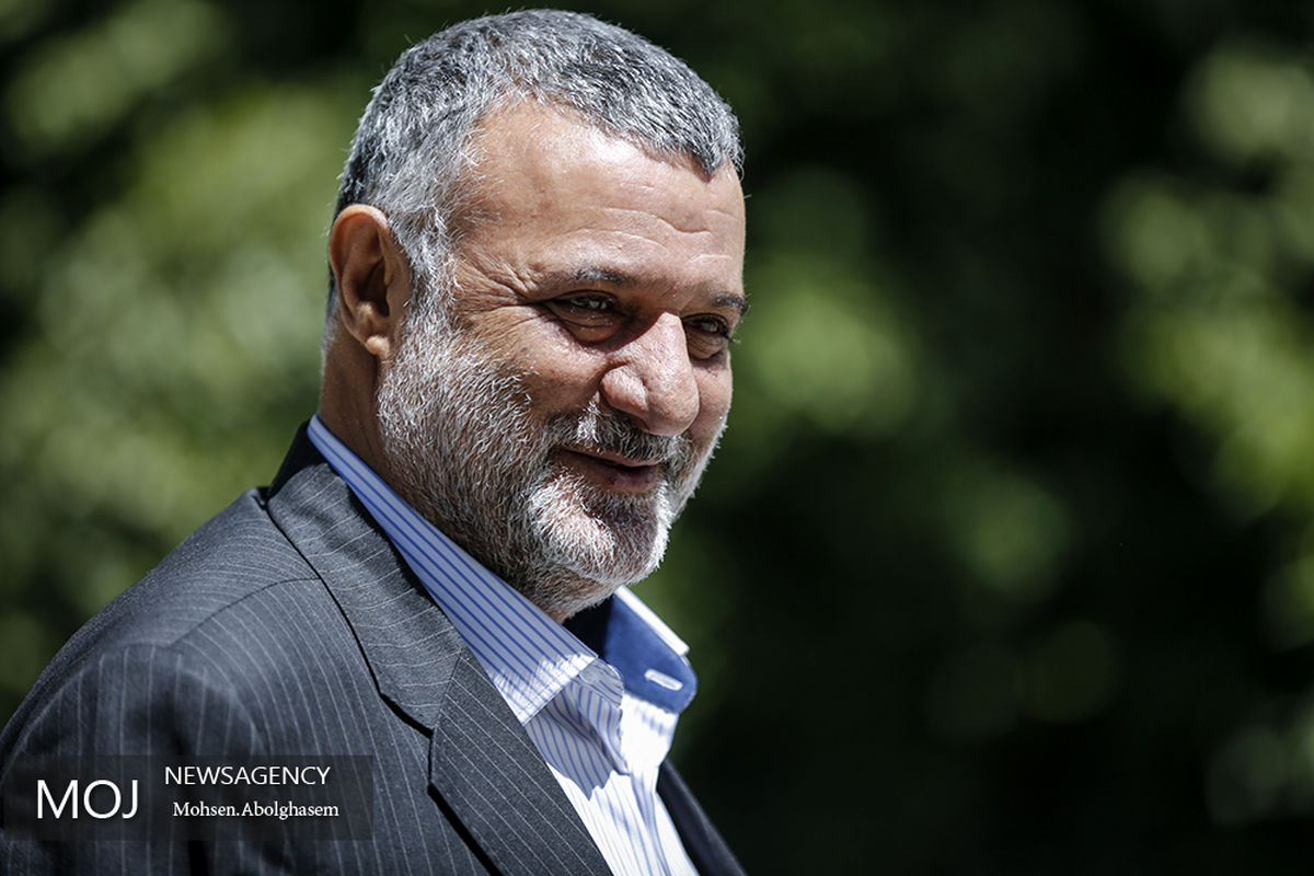 حاشیه جلسه هیات دولت/ حجتی