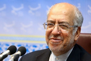 سیاست چند نرخی بودن ارز و ارز ترکیبی به تولید ضربه می‌زند