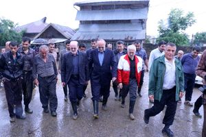 تسهیلات اعتباری کوتاه مدت به آسیب دیدگان پرداخت می شود 