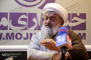 حوزه ها نتوانستند جای خالی مطهری ها را پر کنند