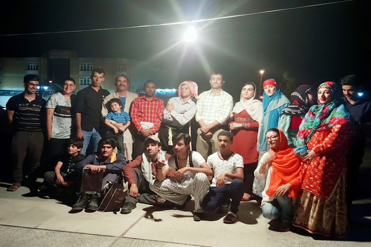 نمایش خیابانی