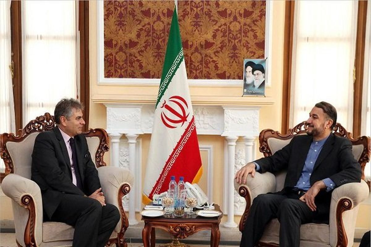 دیدار با سفیر لبنان