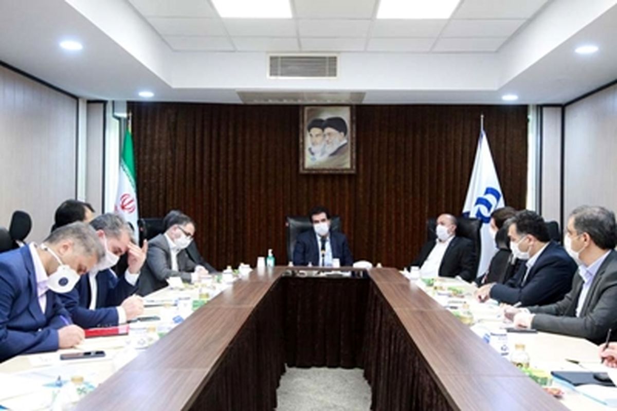 نشست کمیته بحران بانک رفاه