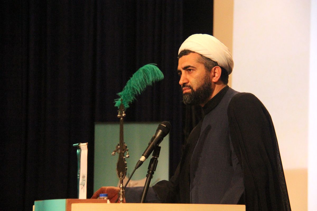 مسؤول نهاد نمایندگی در دانشگاه شیراز