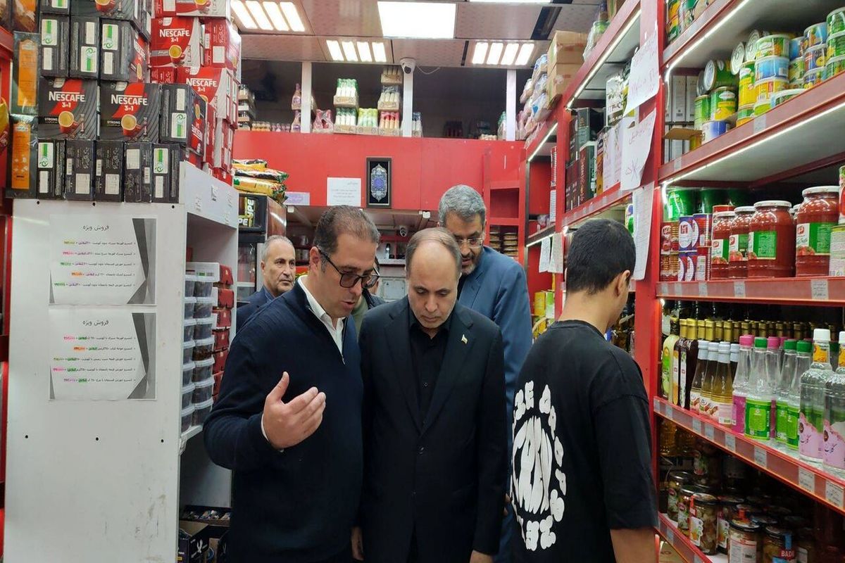 وزیر جهادکشاورزی از بازار مواد غذایی بازدید سرزده کرد