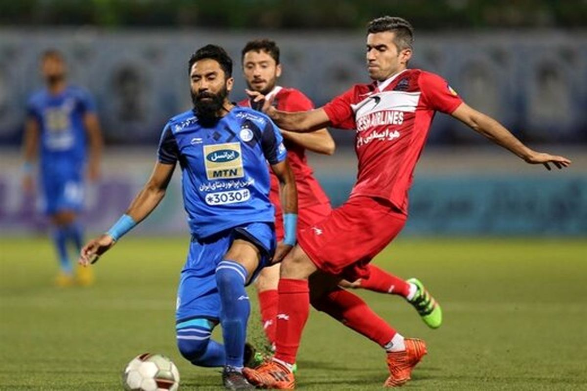 بازی نساجی مازندران و استقلال