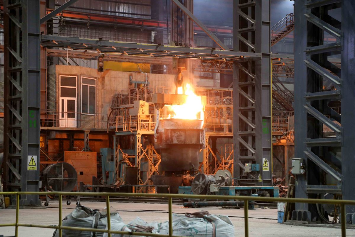 ذوب آهن بیستون کرمانشاه