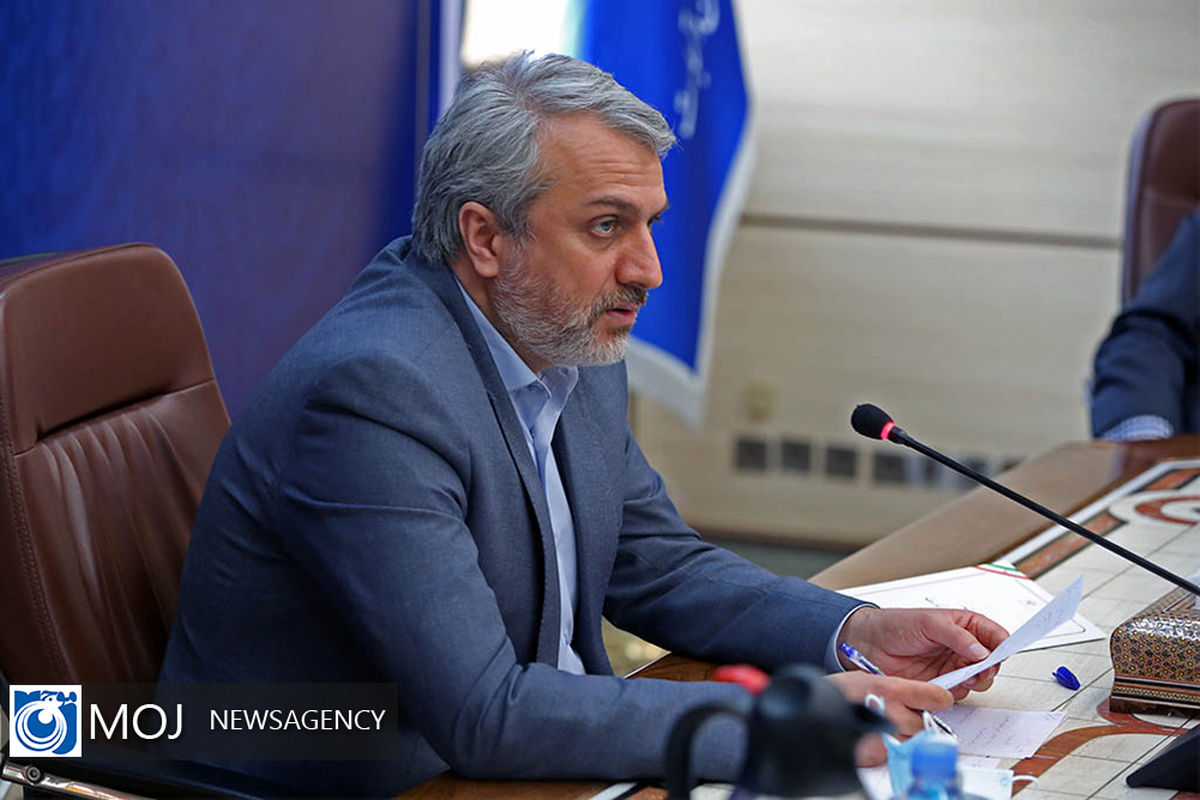 نشست هم اندیشی وزیر صنعت با فعالان اقتصادی