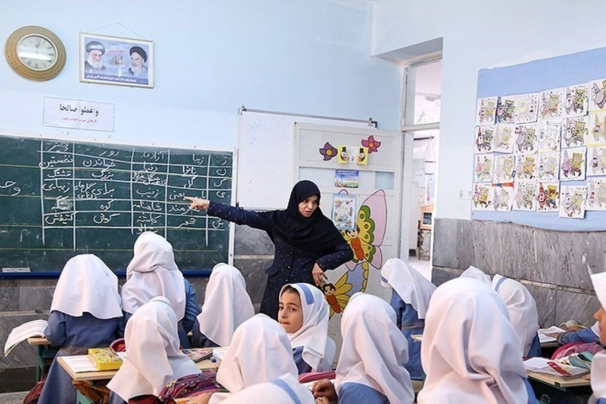 سنوات معلمان حق‌التدریسی در سوابق آن‌ها اعمال می‌شود