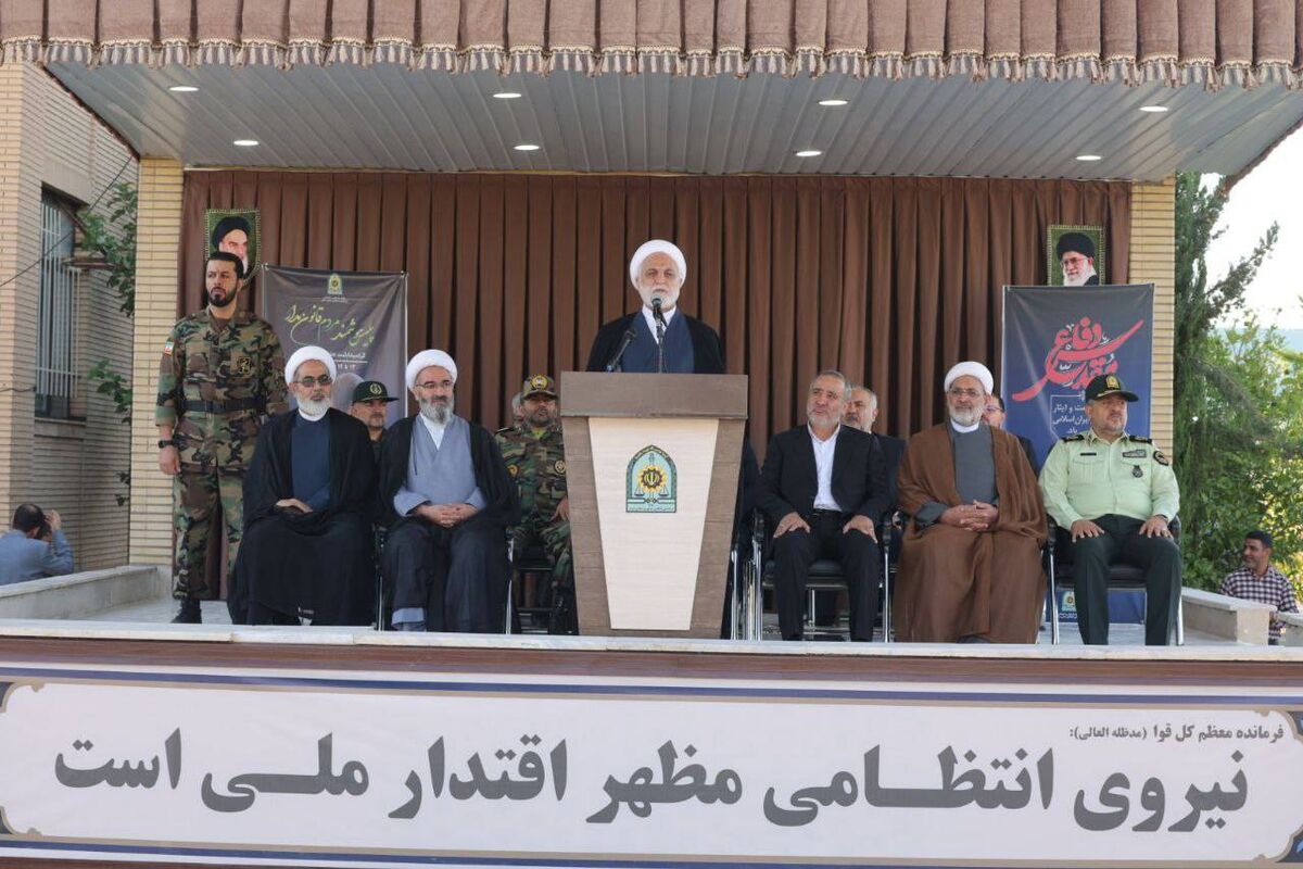 رئیس دستگاه قضا در مراسم صبحگاه مشترک نیروهای مسلح استان سمنان