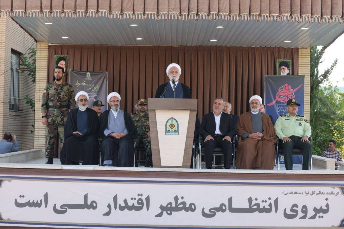 رئیس دستگاه قضا در مراسم صبحگاه مشترک نیروهای مسلح استان سمنان