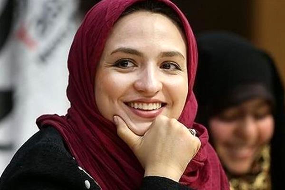 گلاره عباسی