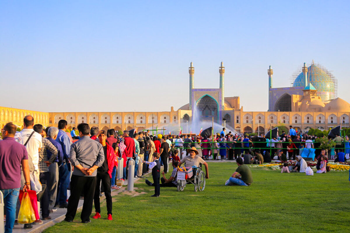 مسافران نوروزی در اصفهان